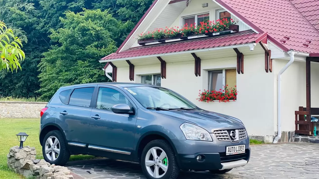 Nissan Qashqai T