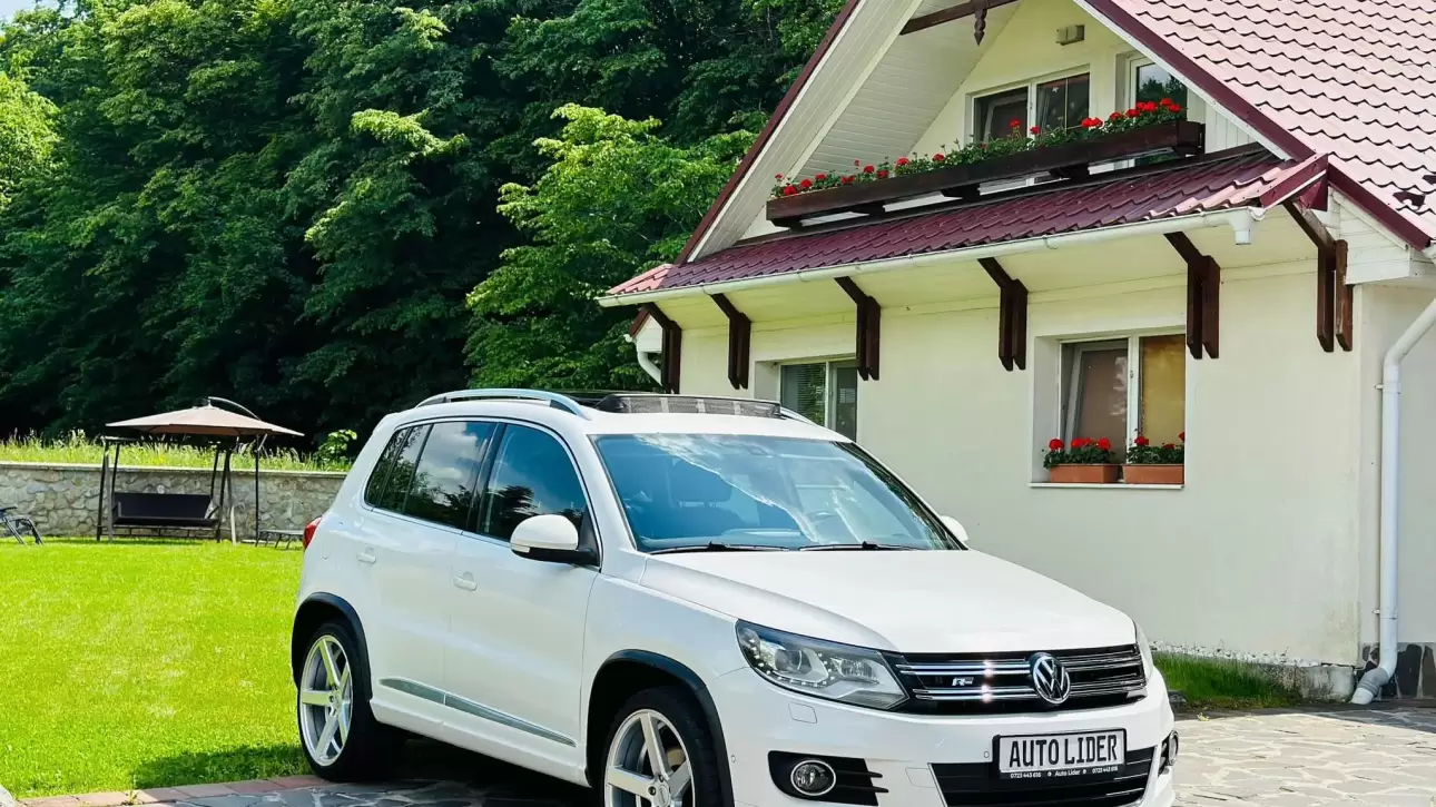 Volkswagen Tiguan 4Motion Comfort Premium R-Line