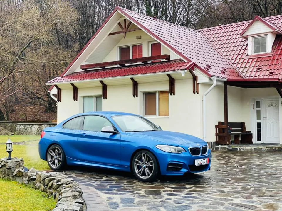 BMW M328i