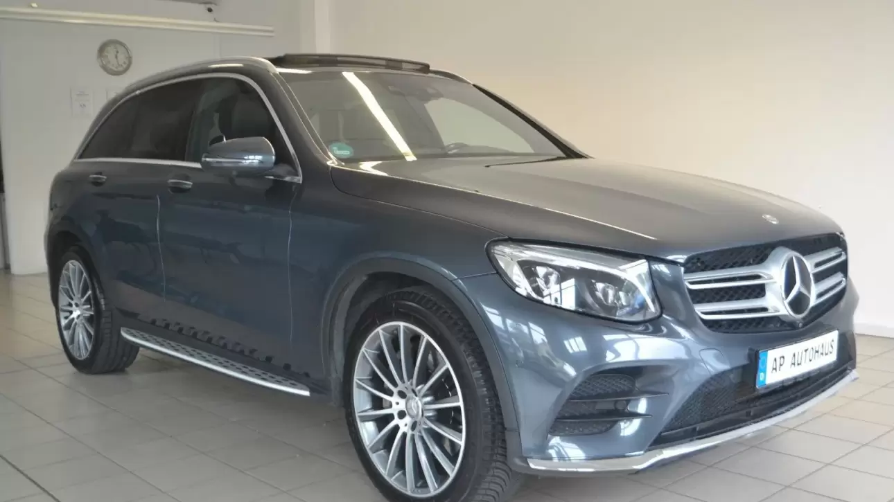 Mercedes Benz GLC 250 d 4Matic AMG-Line LED ACC Burmester Panorama
